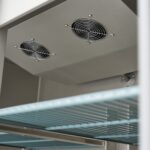 Fridge - 1200L - 6 Adjustable Shelves (2/1 GN) - Stainless Steel - on Wheels - imagine 12