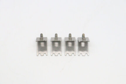 4 Clips For Shelf R400/600Ss