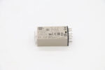 RELAIS - Time Relais 200/230V (Omron / H3yn8000r)