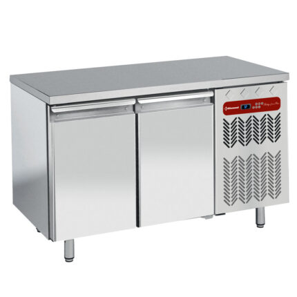 Refrigerated table, ventilated, 2 doors EN 600x400 + stainless