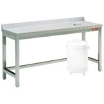 Sorting table with opening for waste + bord