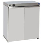 Heated cupboard with 2 hinged doors for 120 plates of ø 350 mm