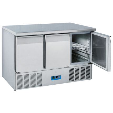 refrigerated preparation counter with 3 doors GN 1/1, +2°/+10°C