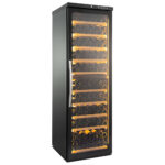 Refrigerated wine display with 2 temperature zones, 169 bottles, +5°/+20°C