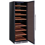 refrigerated wine display with 2 temperature zones, 151 bottles, +5°/+10°C | +10°/+18°C