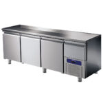 Refrigerated counter 3 doors GN 1/1 with refrigerated drawer, -2°/+8°C