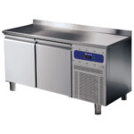 Refrigerated counter 2 doors GN 1/1 with upstand, -2°/+8°C