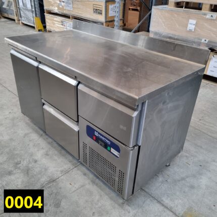 refrigerated counter 1 door GN 1/1, 2 drawers 1/2, upstand and ref. drawer, -2°/+8°C - SECOND-HAND