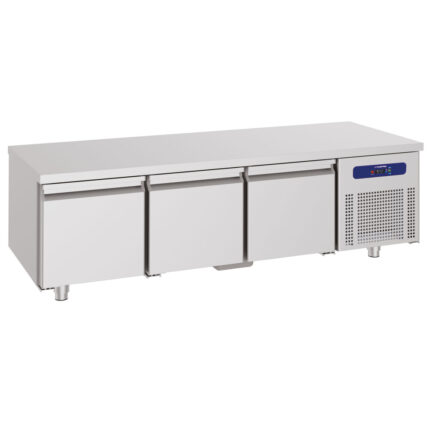 refrigerated undercounter with 3 drawers 1/1 for cooking hobs 700, w=1600 mm