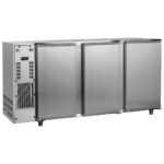 Undercounter refrigerator with 3 hinged doors, 587 litres, -2°/+8°C - stainless steel version