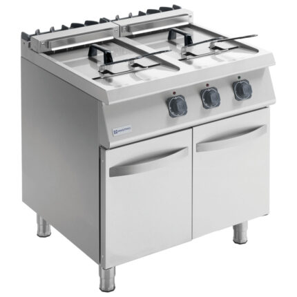 Electric fryer on closed cabinet, 2x 18 litres