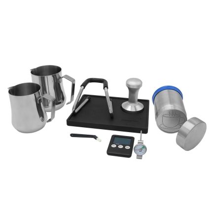 Set barista profesional - incl. 2 căni pentru lapte (latiere) 350 ml și 600 ml, presă de cafea (tamper) 58 mm, suport pentru tamper, perie pentru curățarea espressorului, timer digital, 3 șabloane latte art & termometru pentru lapte