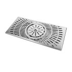 Cabina de duș din sticlă cu acces frontal și grilaj de protecție